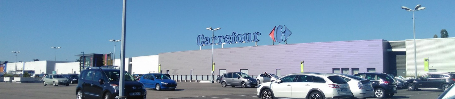 Carrefour Ecully